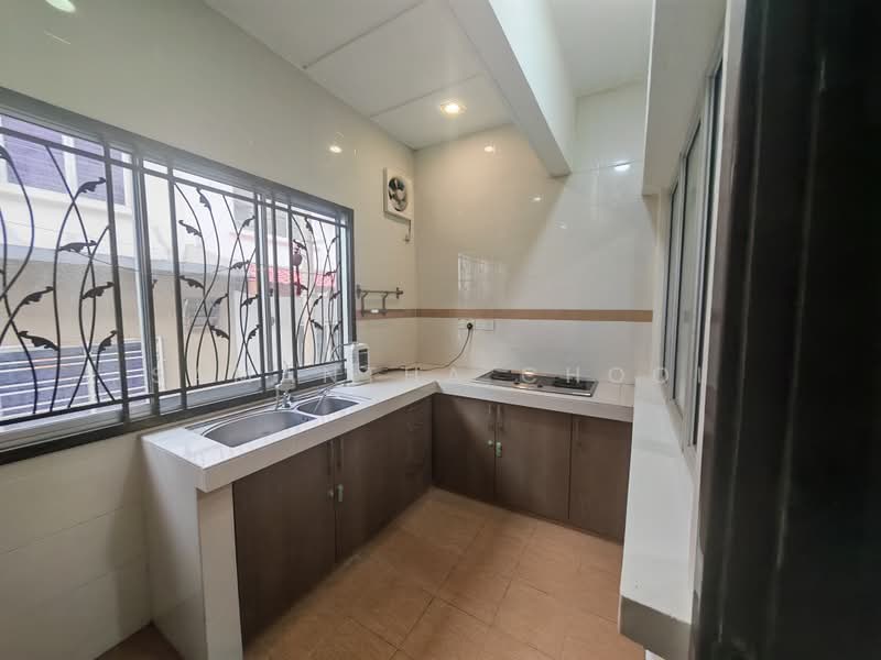 Rumah Teres 2 Tingkat untuk Dijual di Taman Puchong Hartamas (Puchong) - Samantha Chooi - PropertyGuru.com.my