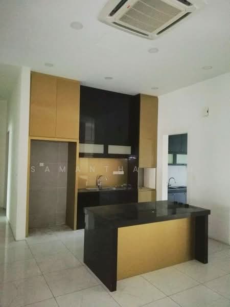 Condominium for Sale at Seringin Residences - Samantha Sun - Kitchen - PropertyGuru.com.my