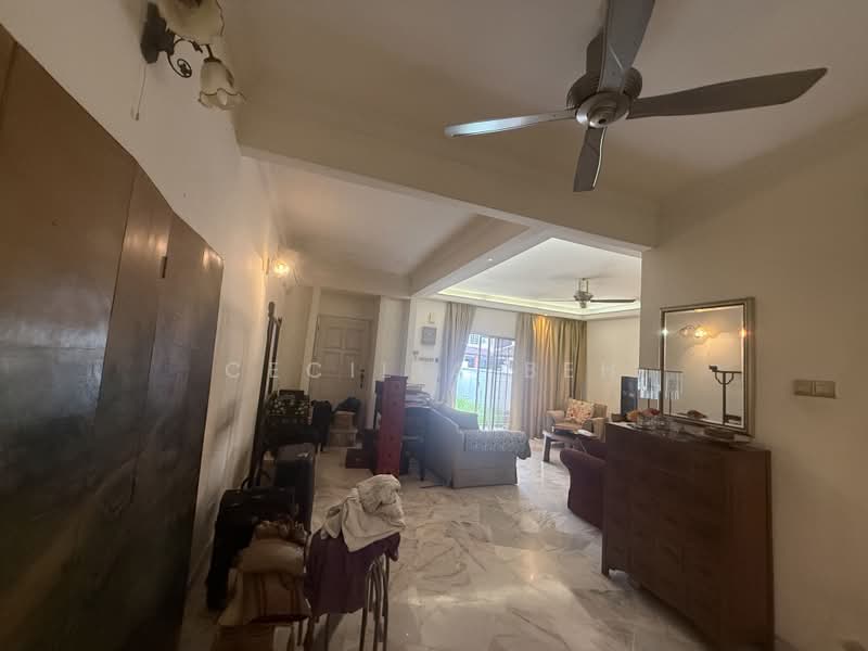 2-storey Terraced House for Sale in Taman Sea (Petaling Jaya) - Cecilia Beh - Living Room - PropertyGuru.com.my