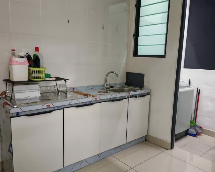 Condominium for Sale at ForestVille - Sam Yeoh - Kitchen - PropertyGuru.com.my