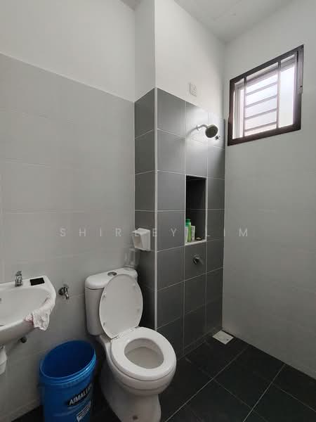 Rumah Teres 2 Tingkat untuk Dijual di Taman Pulai Hijauan (Skudai) - Shirley Lim - Bathroom - PropertyGuru.com.my