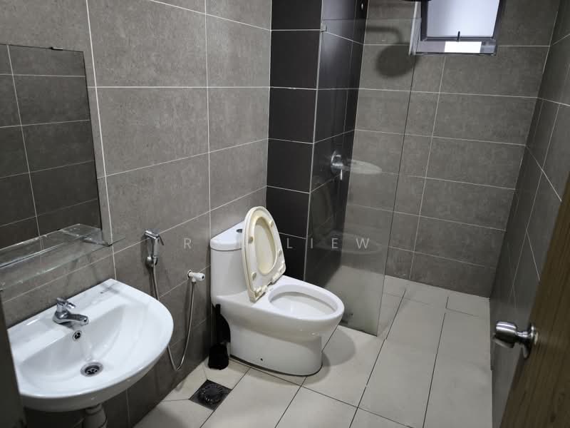 Service Residence for Sale at City of Green - Ron Liew - Bathroom - PropertyGuru.com.my