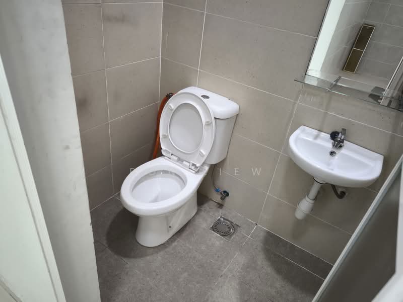 Service Residence for Sale at City of Green - Ron Liew - Bathroom - PropertyGuru.com.my