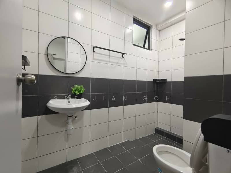 Servis Apartment untuk Dijual di Praicon Tower - See Jian Goh - Bathroom - PropertyGuru.com.my