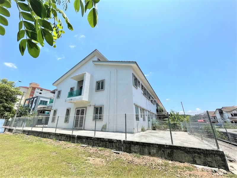 Rumah Teres 2 Tingkat untuk Dijual di Taman Baiduri Dengkil (Dengkil) - Kok Yee Loh - Exterior - PropertyGuru.com.my
