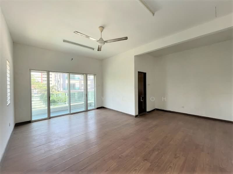 Rumah Teres 2 Tingkat untuk Dijual di Taman Baiduri Dengkil (Dengkil) - Kok Yee Loh - Living Room - PropertyGuru.com.my