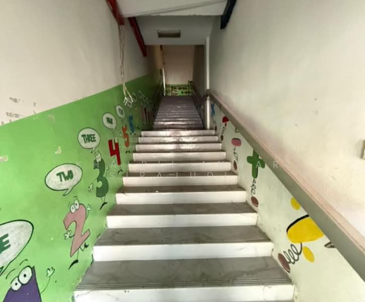 Kedai / Pejabat untuk Disewa di Taman TTDI Jaya (Shah Alam) - Khairil Anwar Sirajudin - Corridor - PropertyGuru.com.my