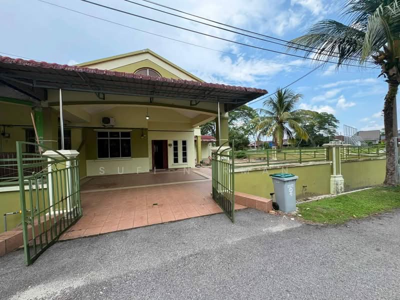 1-storey Terraced House for Sale in Parit Raja (Johor) - Sufi Norman - Exterior - PropertyGuru.com.my