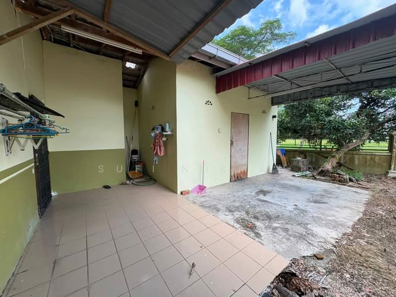 1-storey Terraced House for Sale in Parit Raja (Johor) - Sufi Norman - Exterior - PropertyGuru.com.my