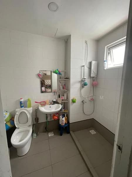 Servis Apartment untuk Dijual di Seasons Amara Larkin - Shirley Lim - Bathroom - PropertyGuru.com.my