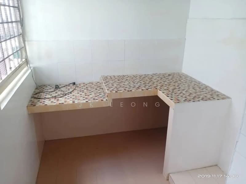 Condominium for Sale at Gardenia Court - JK Leong - Kitchen - PropertyGuru.com.my