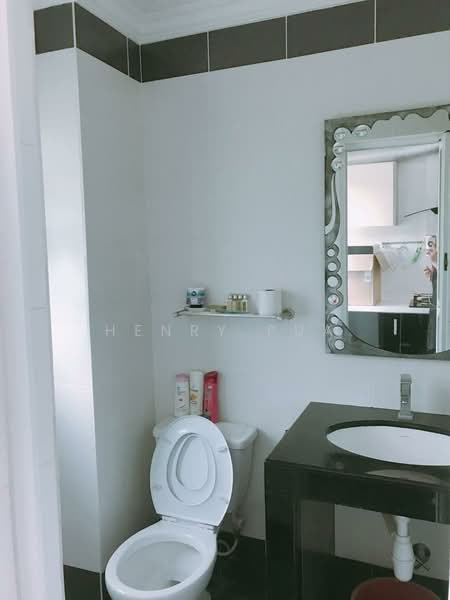 Rumah Bandar untuk Dijual di Batu 9 (Cheras) - Henry Pua - PropertyGuru.com.my