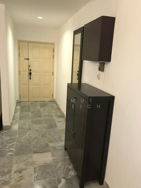 Kondominium untuk Disewa di Menara Bukit Ceylon - Helmut Schleich - Entrance - PropertyGuru.com.my