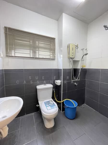 Semi-Detached House for Rent in Taman Aman Perdana (Kapar) - Sue Fern Cassandra Lew - Bathroom - PropertyGuru.com.my