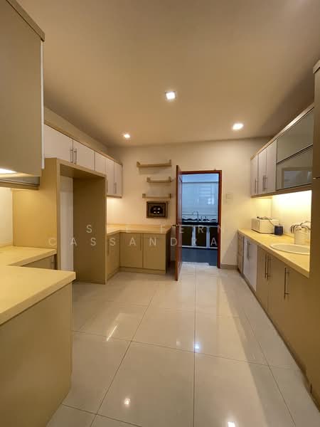 Semi-Detached House for Rent in Taman Aman Perdana (Kapar) - Sue Fern Cassandra Lew - Kitchen - PropertyGuru.com.my