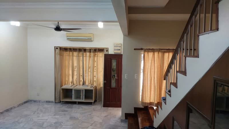 2-storey Terraced House for Sale in Taman Kelana Idaman (Ara Damansara) - CH LEE - Living Room - PropertyGuru.com.my
