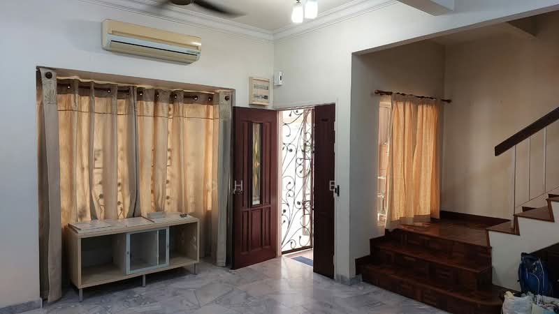 2-storey Terraced House for Sale in Taman Kelana Idaman (Ara Damansara) - CH LEE - Living Room - PropertyGuru.com.my