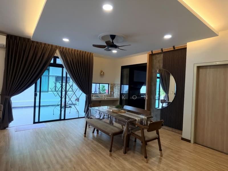 Rumah Kluster untuk Dijual di Gerbang Nusajaya (Iskandar Puteri (Nusajaya)) - Seven Kong - Dining Room - PropertyGuru.com.my