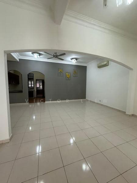 2-storey Terraced House for Sale in Kota Damansara (Selangor) - Victor Liew - Living Room - PropertyGuru.com.my