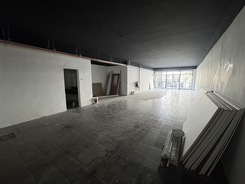 Shop for Rent in Fraser Business Park (Kuala Lumpur) - Jeffrey Cheah - Interior - PropertyGuru.com.my