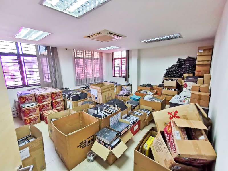 Shop / Office for Rent in Muar (Johor) - KC Ng - Interior - PropertyGuru.com.my