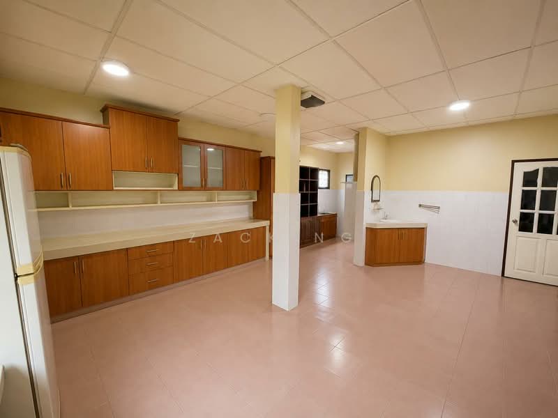 Semi-Detached House for Sale in Taman Tun Dr Ismail (Kuala Lumpur) - Zack Ng - Kitchen - PropertyGuru.com.my