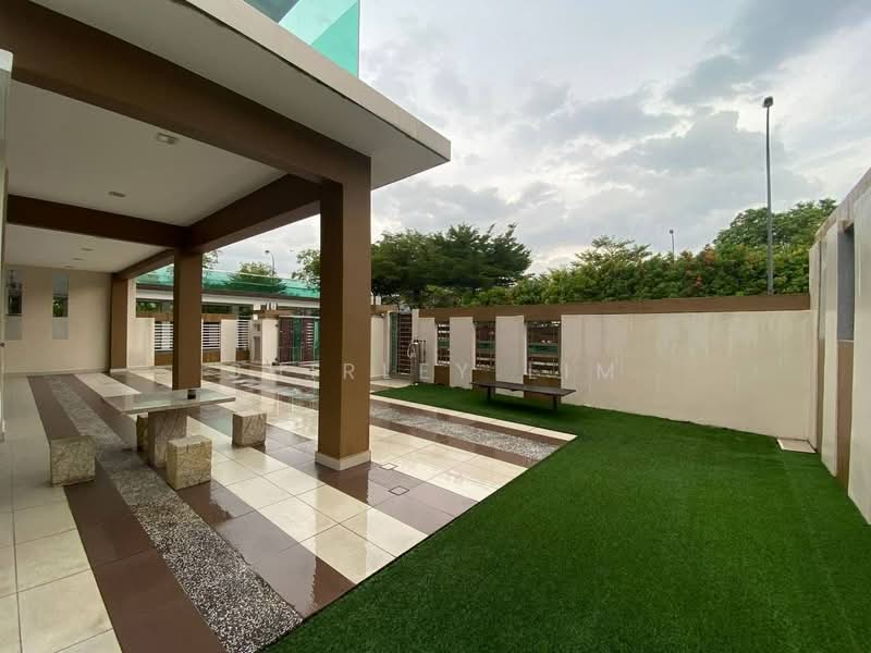 Rumah Berkembar untuk Dijual di Taman Nusa Bestari (Iskandar Puteri (Nusajaya)) - Shirley Lim - Exterior - PropertyGuru.com.my