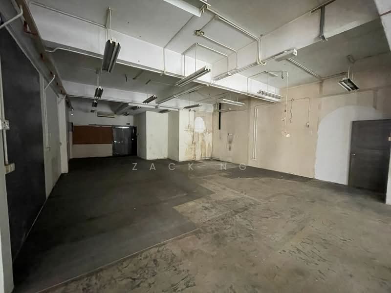 Shop for Rent in Taman Tun Dr. Ismail (Kuala Lumpur) - Zack Ng - Interior - PropertyGuru.com.my