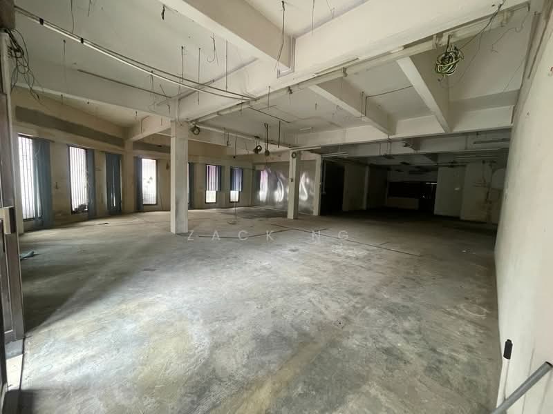 Shop for Rent in Taman Tun Dr. Ismail (Kuala Lumpur) - Zack Ng - Interior - PropertyGuru.com.my