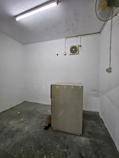 Shop for Rent in Ipoh (Perak) - Ck Nyau - Interior - PropertyGuru.com.my
