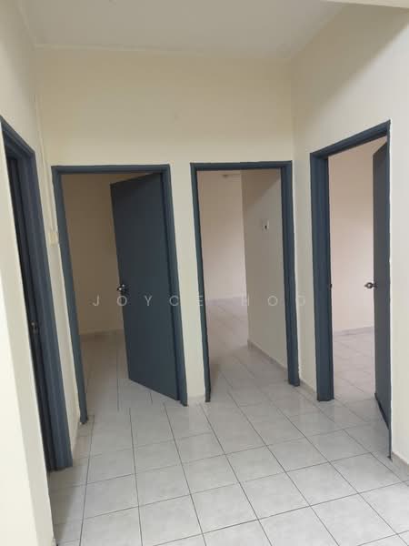 Apartment for Rent at Pangsapuri Sri Camellia - Joyce Hoo - Interior - PropertyGuru.com.my