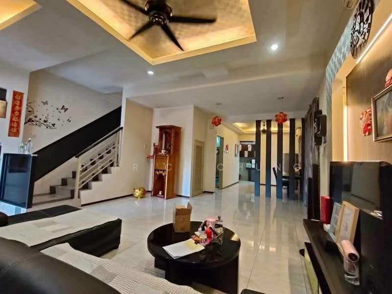 Rumah Teres 2 Tingkat untuk Dijual di Ipoh (Perak) - Derrick Chung - Living Room - PropertyGuru.com.my