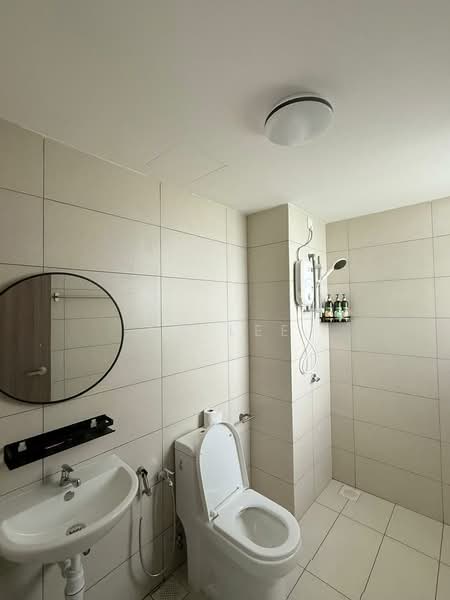 Kediaman Servis untuk Disewa di Vista Tiara (MBW Bay) - CY LEE - Bathroom - PropertyGuru.com.my