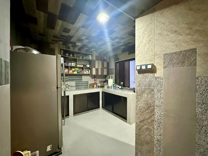 Pangsapuri untuk Dijual di Sri Awana Townhouse - Daniel Yong - Kitchen - PropertyGuru.com.my