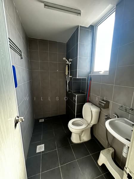 Kondominium untuk Disewa di Spectrum Residence (Alam Permai) - Willson Lee - Bathroom - PropertyGuru.com.my