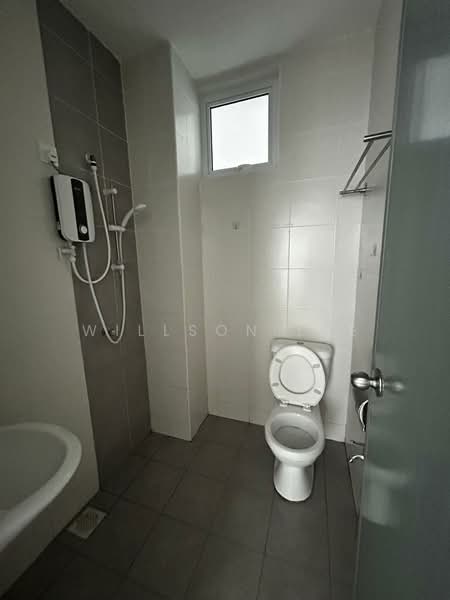Kondominium untuk Disewa di Spectrum Residence (Alam Permai) - Willson Lee - Bathroom - PropertyGuru.com.my