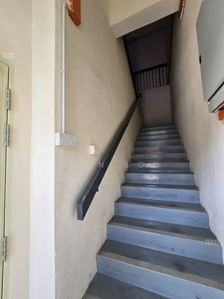 Terrace Factory for Sale in Taman Perindustrian Usj 1 (Subang Jaya) - Elyn Soo - Corridor - PropertyGuru.com.my