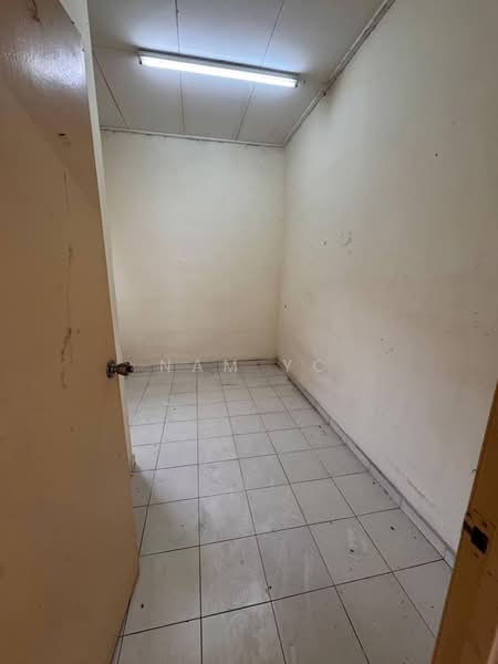 Apartment for Sale at Seri Mengkuang - Nam YC - PropertyGuru.com.my