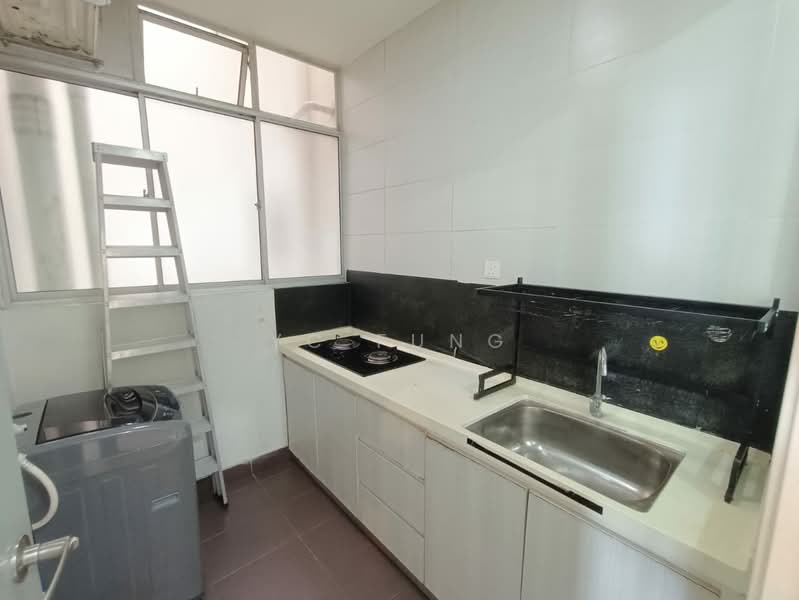 Servis Apartment untuk Disewa di D'Tasek Residences (Tasek Impian) - YC Fung - Kitchen - PropertyGuru.com.my