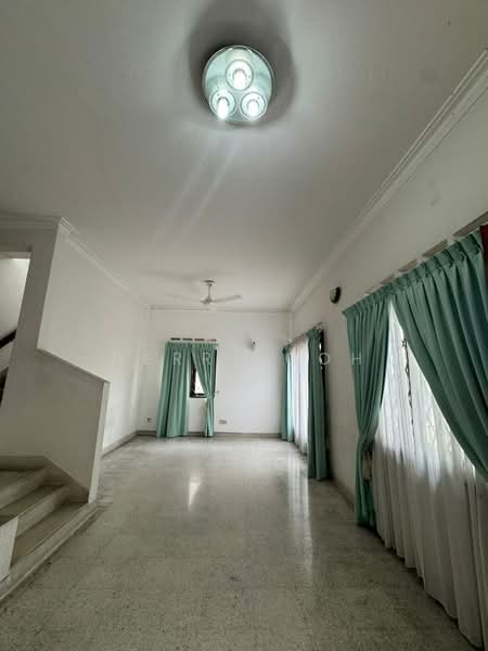 Rumah Teres 2 Tingkat untuk Dijual di Taman Pelangi (Johor Bahru) - Herry Goh - Living Room - PropertyGuru.com.my