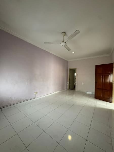 Rumah Teres 2 Tingkat untuk Dijual di Taman Pelangi (Johor Bahru) - Herry Goh - Living Room - PropertyGuru.com.my