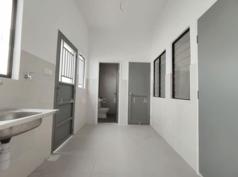 2-storey Terraced House for Rent in Shah Alam (Selangor) - Janice Tang - Bathroom - PropertyGuru.com.my