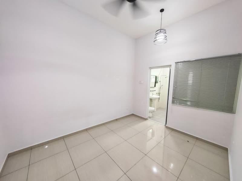 2-storey Terraced House for Sale in Seri Beringin (Lahat) - Vincent Chin - Interior - PropertyGuru.com.my