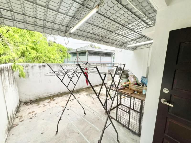 2-storey Terraced House for Sale in Taman Puncak Jalil (Seri Kembangan) - Hazlin Miswan - Exterior - PropertyGuru.com.my