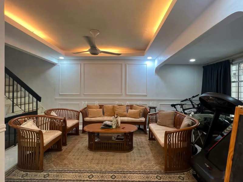 2-storey Terraced House for Sale in Ampang Jaya (Ampang) - Mr Zack - Living Room - PropertyGuru.com.my
