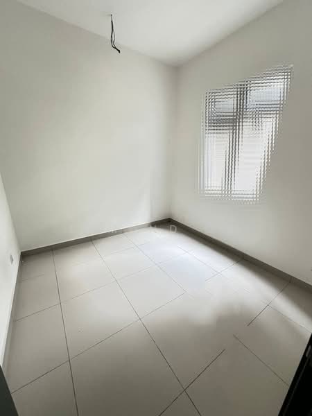 Service Residence for Sale at D'Ambience Residences (Pangsapuri Ikatan Flora) - Edmund Oh - Interior - PropertyGuru.com.my