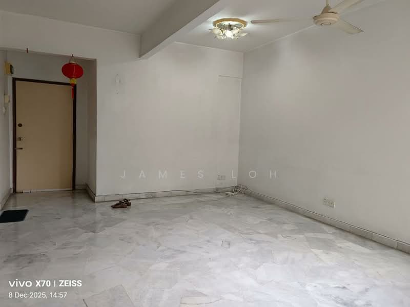 Apartment for Sale at Subang Perdana Goodyear Court 7 - James Loh - Living Room - PropertyGuru.com.my