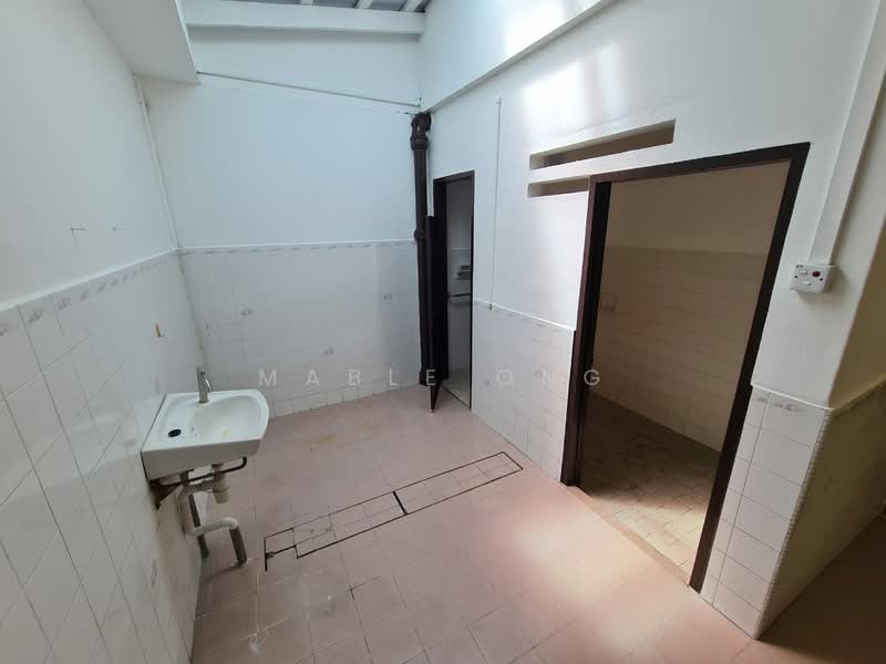 Rumah Berkembar untuk Disewa di Air Hitam (Penang) - Mable Ong - Bathroom - PropertyGuru.com.my