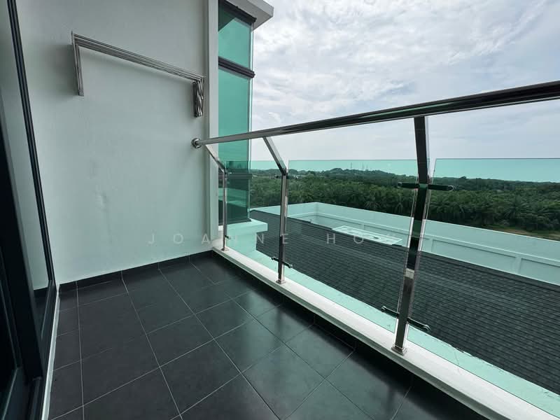 Kondominium untuk Dijual di Grand Residence @ Merak Mas - Joanne How - Balcony - PropertyGuru.com.my
