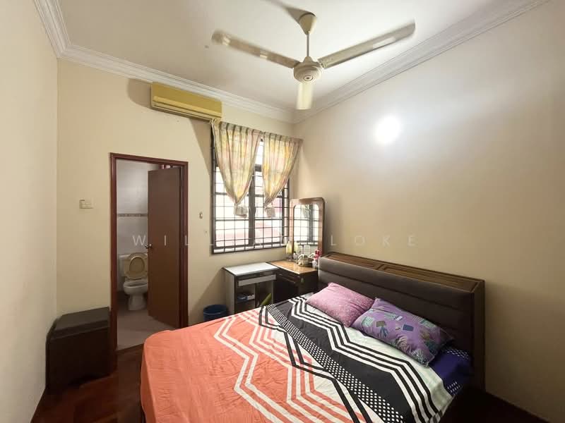 2-storey Terraced House for Sale in Bandar Baru Permas Jaya (Permas Jaya) - William Loke - Bedroom - PropertyGuru.com.my
